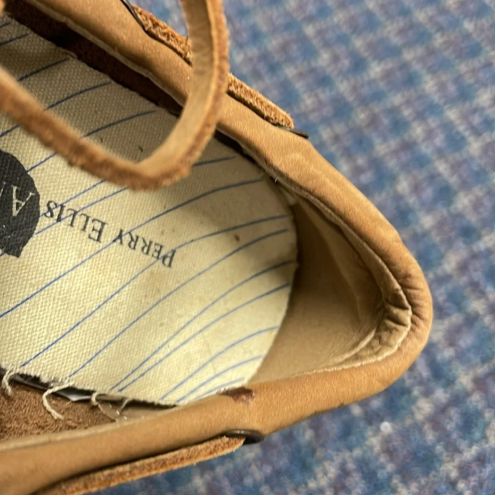 Preloved Mens Perry Ellis Boat Shoes size 8
